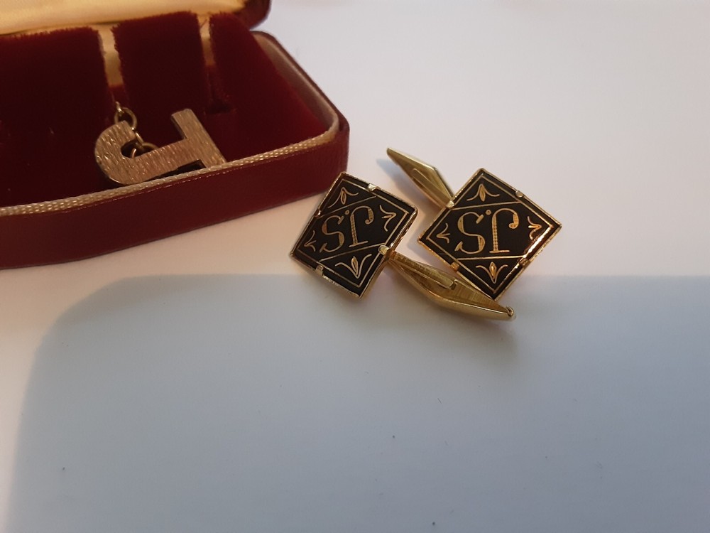 gents cuff links