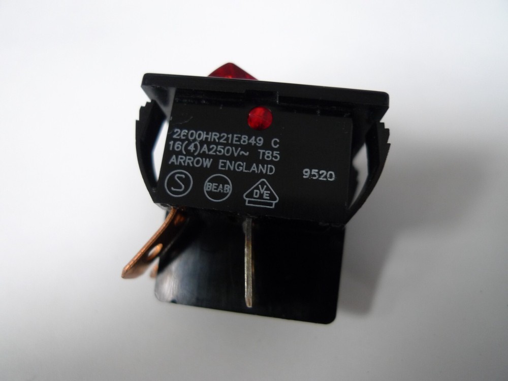Switch Illuminated Toggle On/Off DPST Arrow 250VAC 16A 1HP