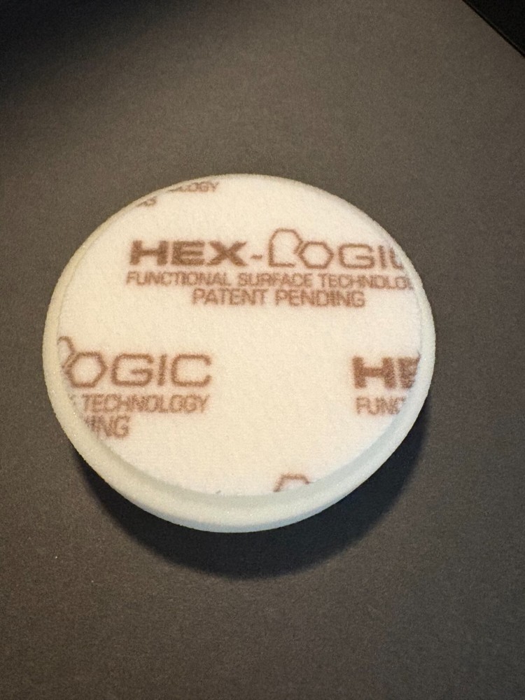HEX LOGIC LIGHT MEDIUM POLISHING PAD WHITE 4 INCH