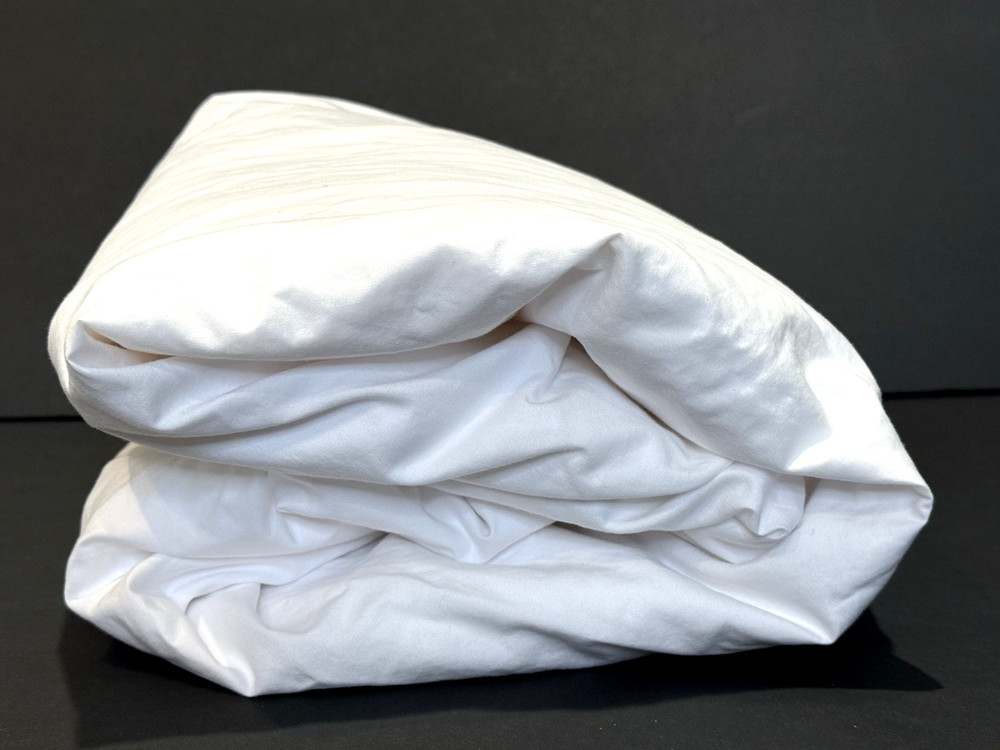 LL Bean Queen Fitted White Sheet Percale Excellent Condition!