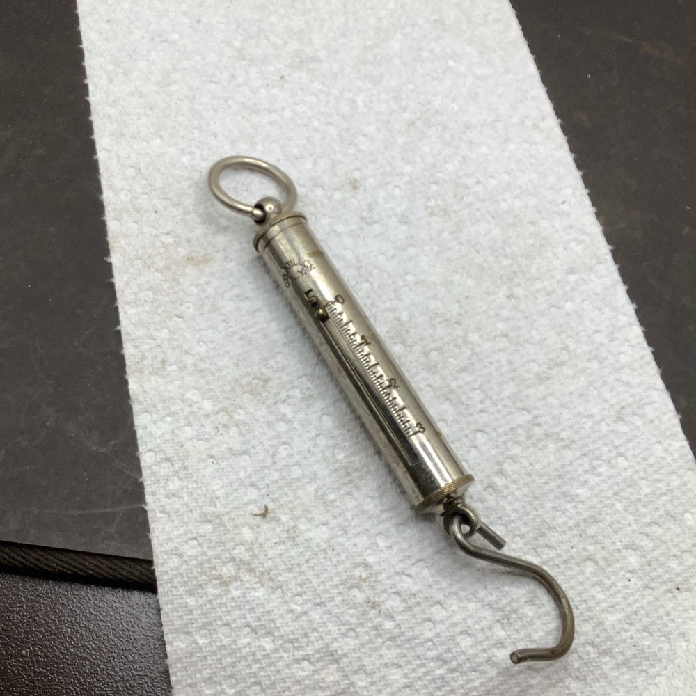 Vintage CHATILLON 3 Pound Hanging  Fish Scale