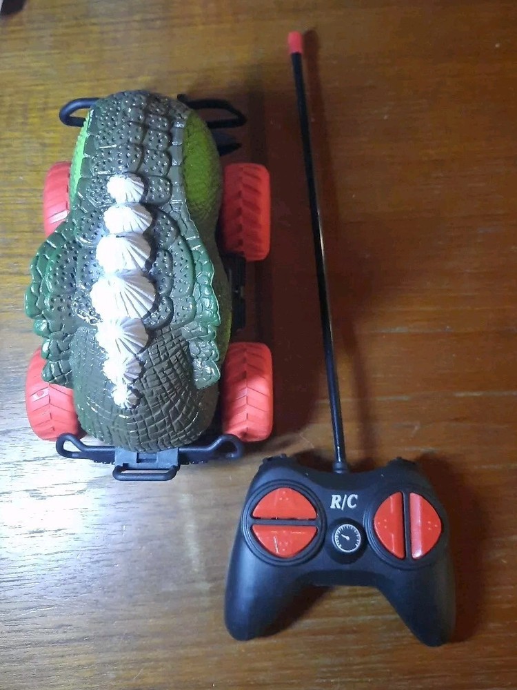 2 Remote Control 5" Monster Trucks