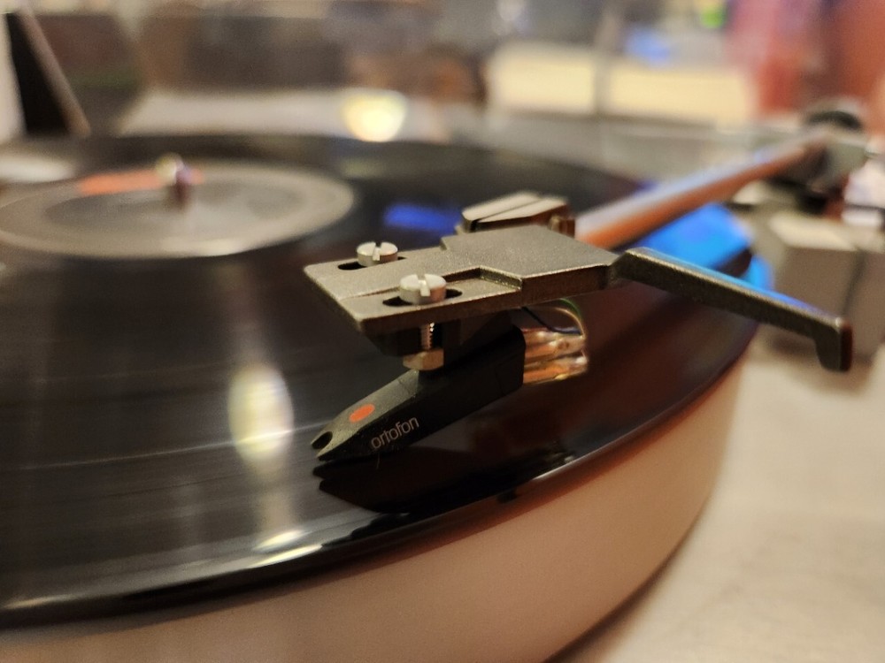 Luxman PD 284 Turntable