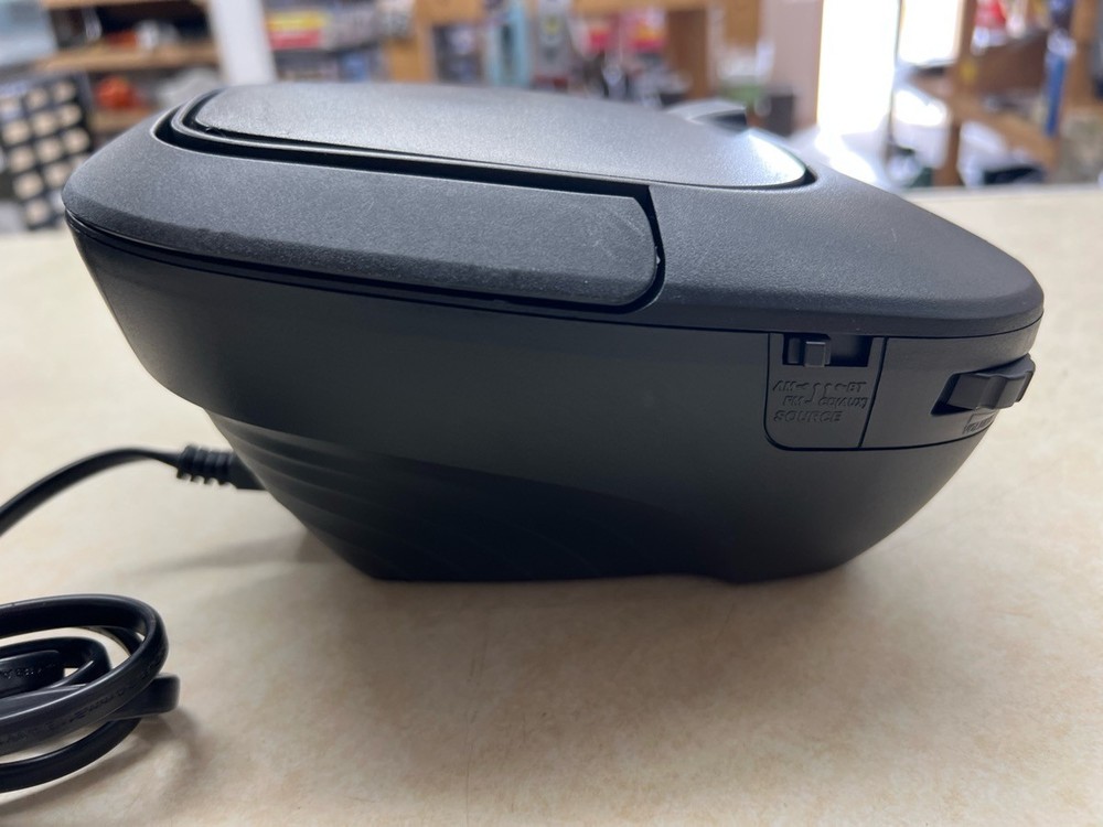 GPX PORTABLE BLUETOOTH CD PLAYER BCB117B - TESTED (WBP017720)