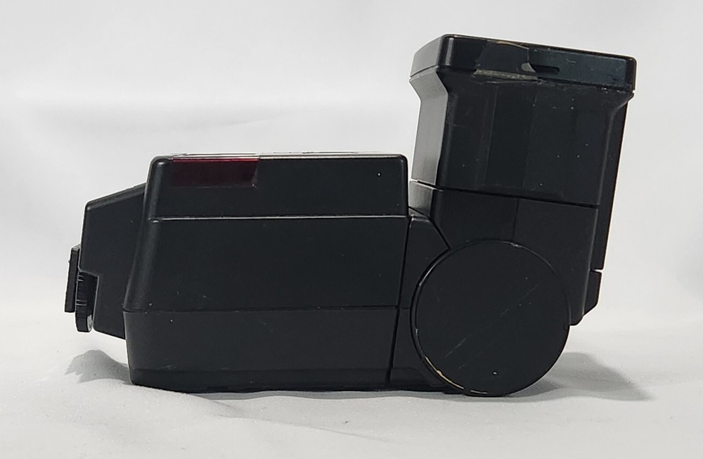 Minolta Maxxum 4000 AF Flash - UNTESTED Missing Battery Cover