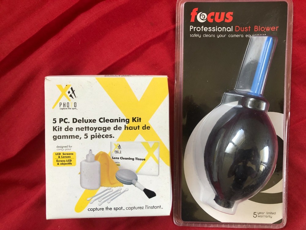 Professional Lens Dust Blower - Deluxe Cleaning Kit (No solution) 