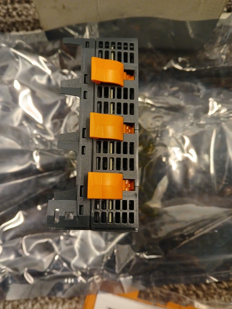 B&R X20 BB 82 Bus Base Module X20BB82
