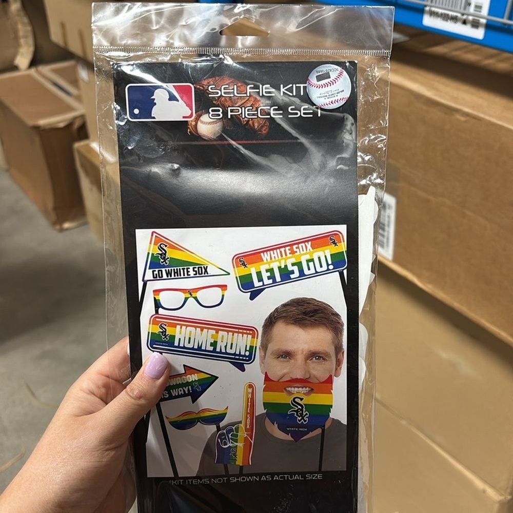 Chicago White Sox Pride selfie decorations