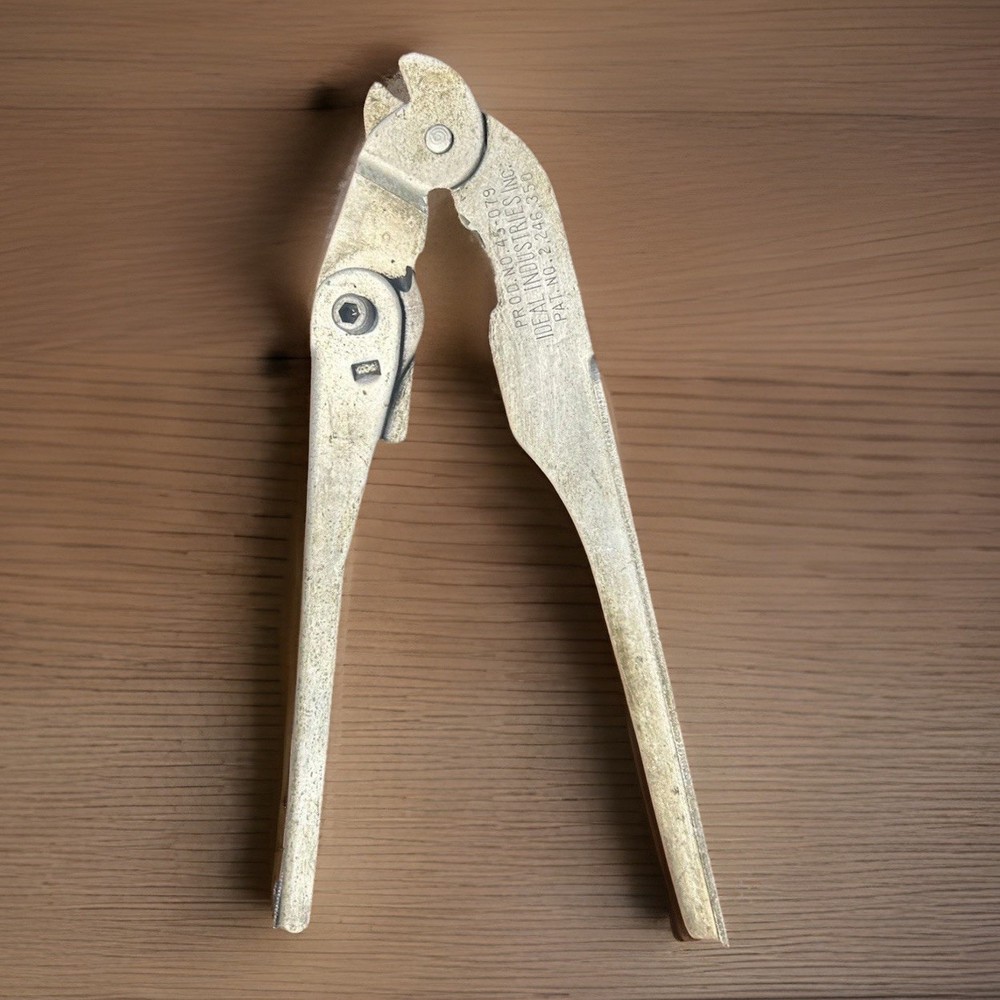 Wire Stripping & Cutting Pliers ARMOR IDEAL INDUSTRIES Patented Electrical Tool