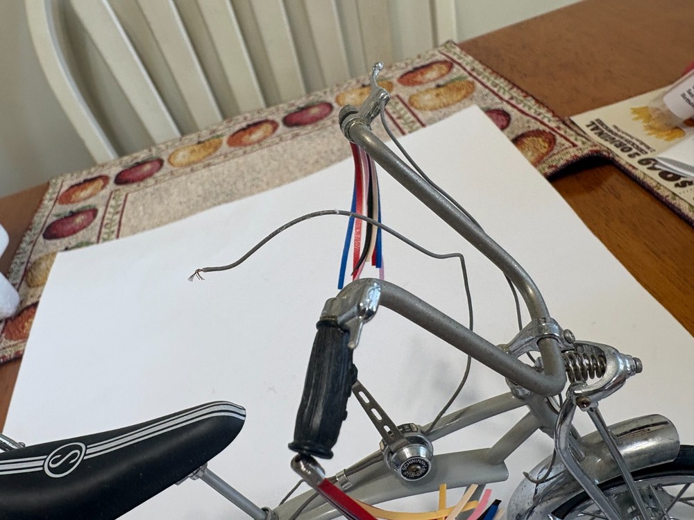 Schwinn Sting-Ray Grey Ghost 1:6 Scale