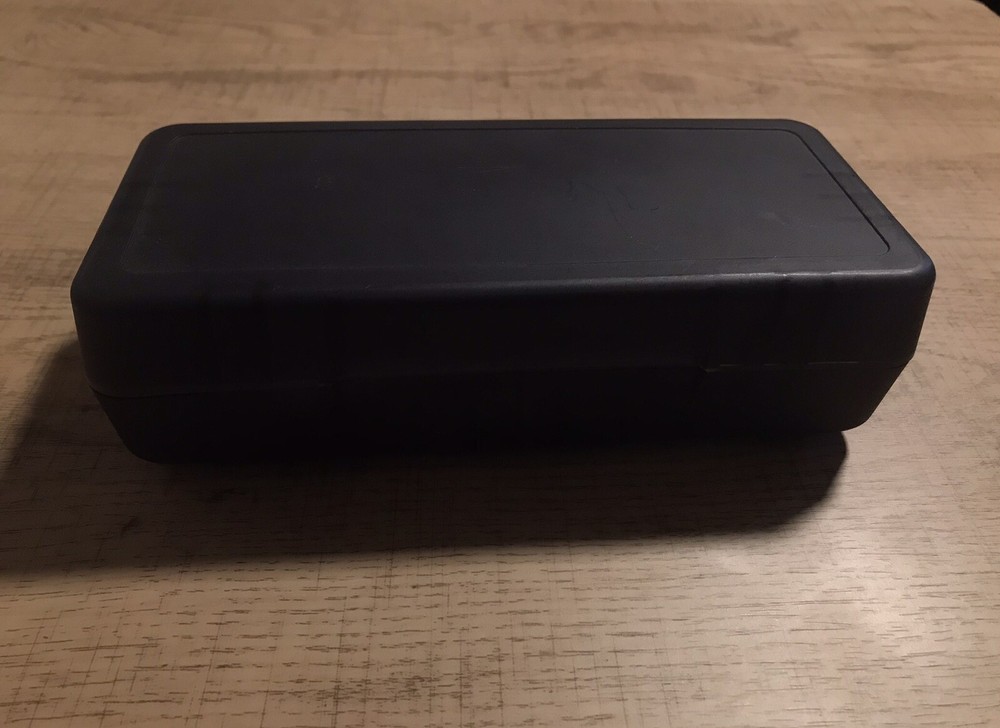 TOSHIBA ACTIVE 3D TV SHUTTER GLASSES (WITH PLASTIC CASE)