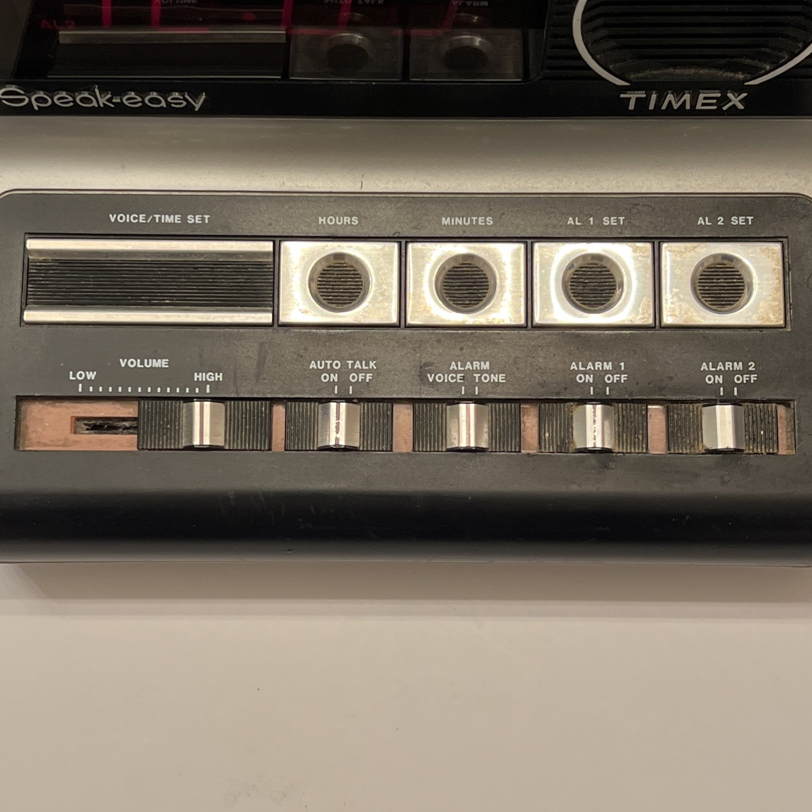 VTG Timex Speak-Easy Talking Alarm Clock LED Display 7001 Flickers AS-IS