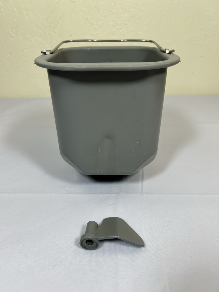 Breadman TR-440 TR440 Bread Machine Loaf Maker Replacement Pan & Kneading Paddle