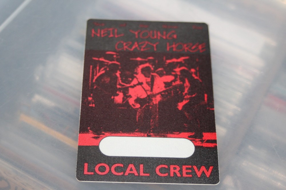 Neil Young  -   Unused Backstage Pass - FREE POSTAGE - lot #9