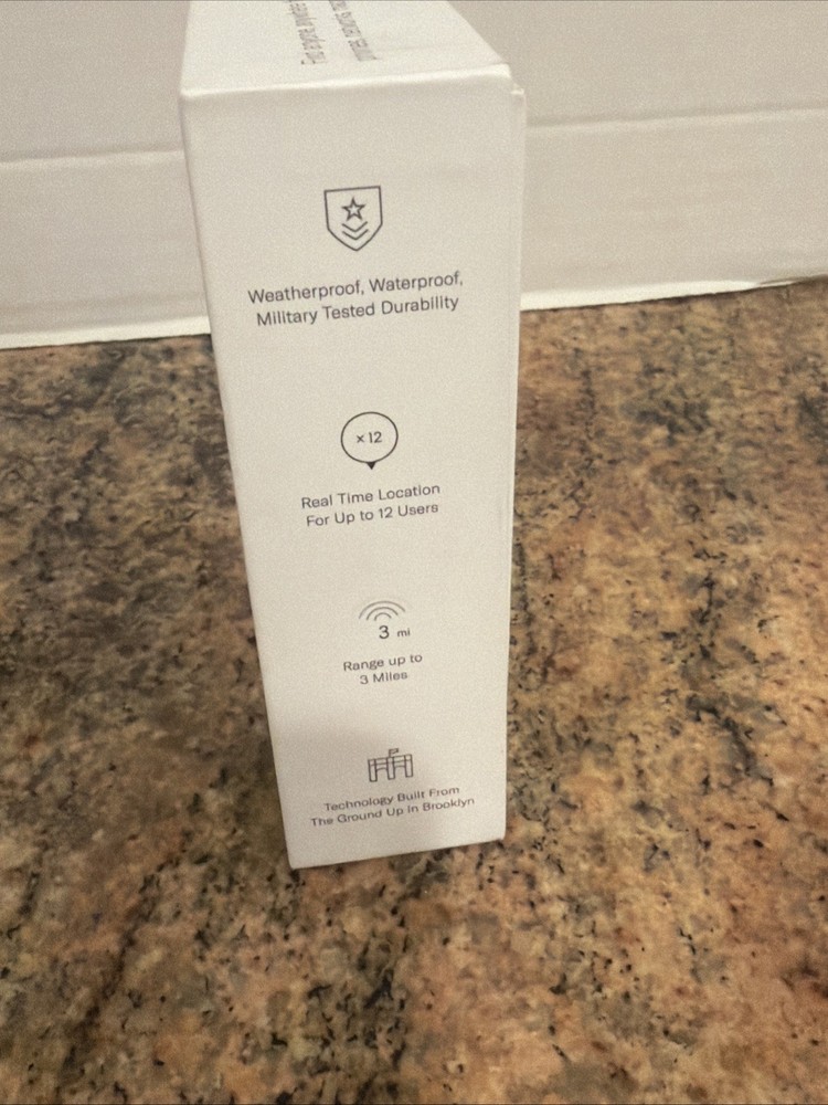 LynQ Smart Compass Tracker GPS "The People Compass" Black