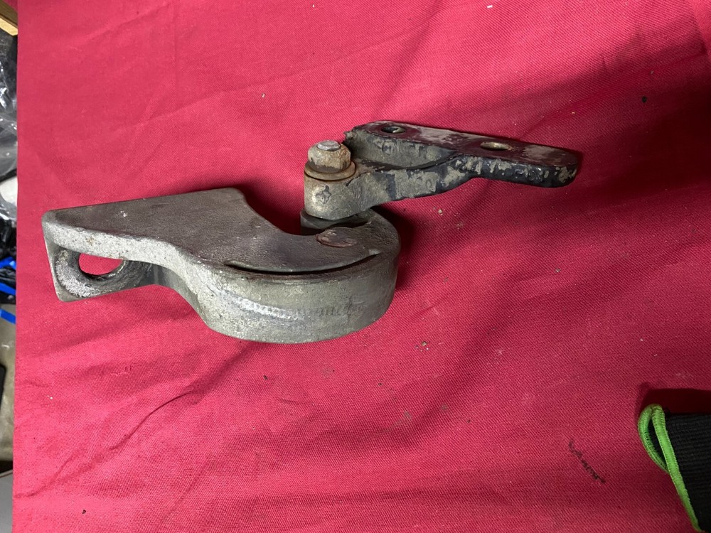 PETERBILT HOOD HINGE 13-04708L