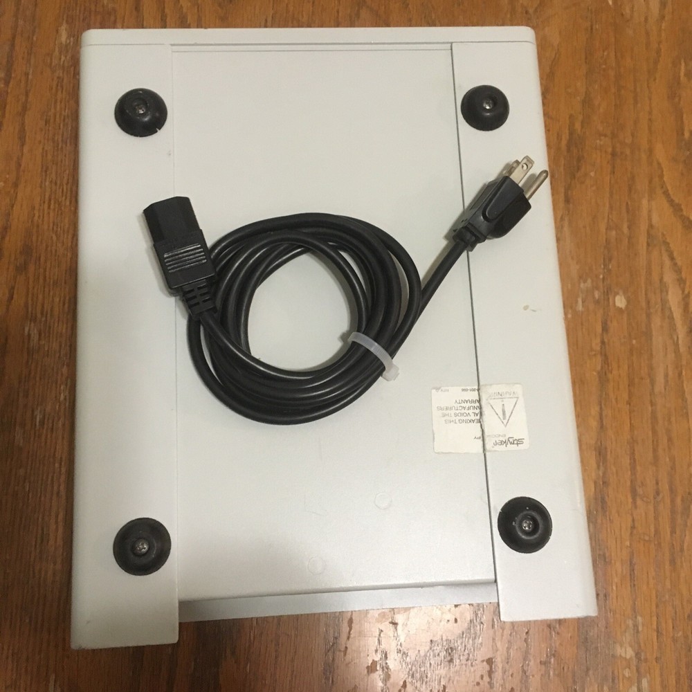 STRYKER ENDOSCOPY 220-180-521 INFRAVISION IR ILLUMINATOR LIGHT SOURCE MACHINE
