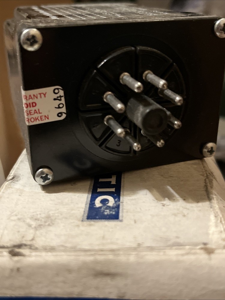 Macromatic SS-65122 Solid State Time Delay Relay Great Condition w/ manual + box