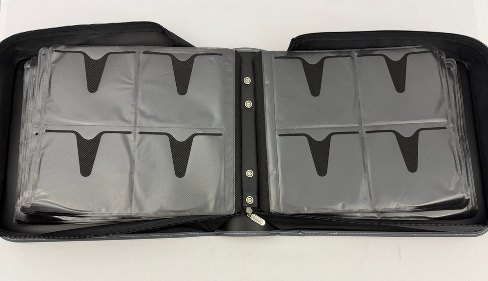Targus Matrix 320 CD, DVD, Blu Ray, Video Game Storage Case