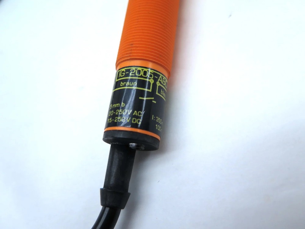 IFM Efector IG-2005-AB0A Proximity Switch