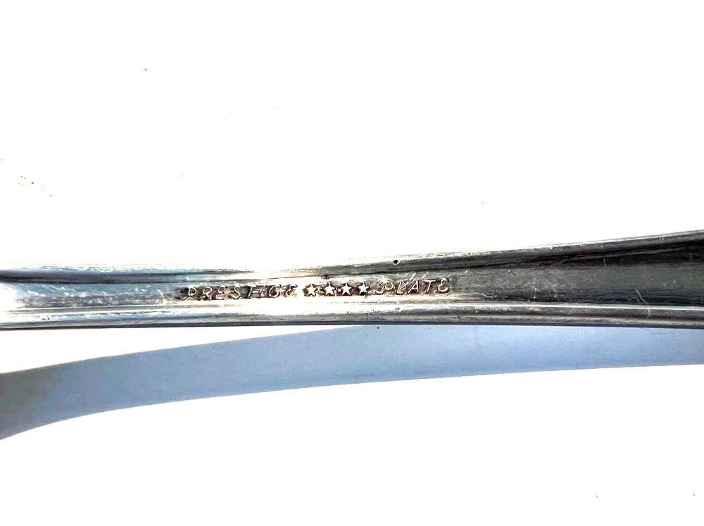 Prestige 4 Star Silver Plate Floral DISTINCTION Pattern Serving Fork