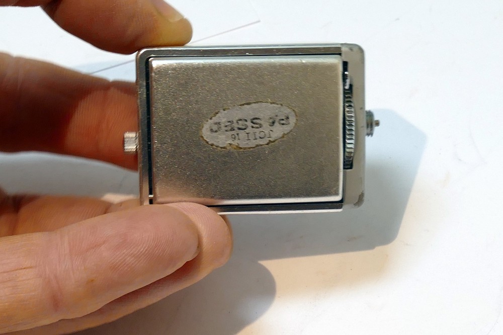 Atoron Flash Gun adapter for Yashica Ultra Miniature Camera