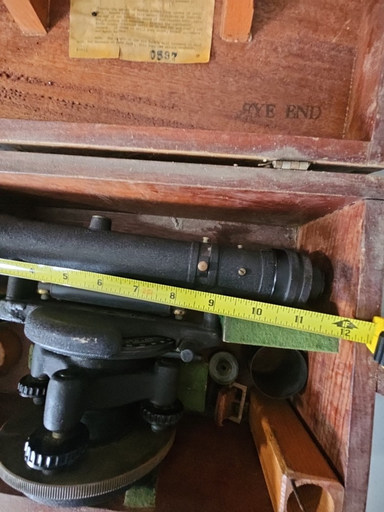C.L. Berger Engineering Instruments Surveying Transit Level Scope,IN 7529 w/Box