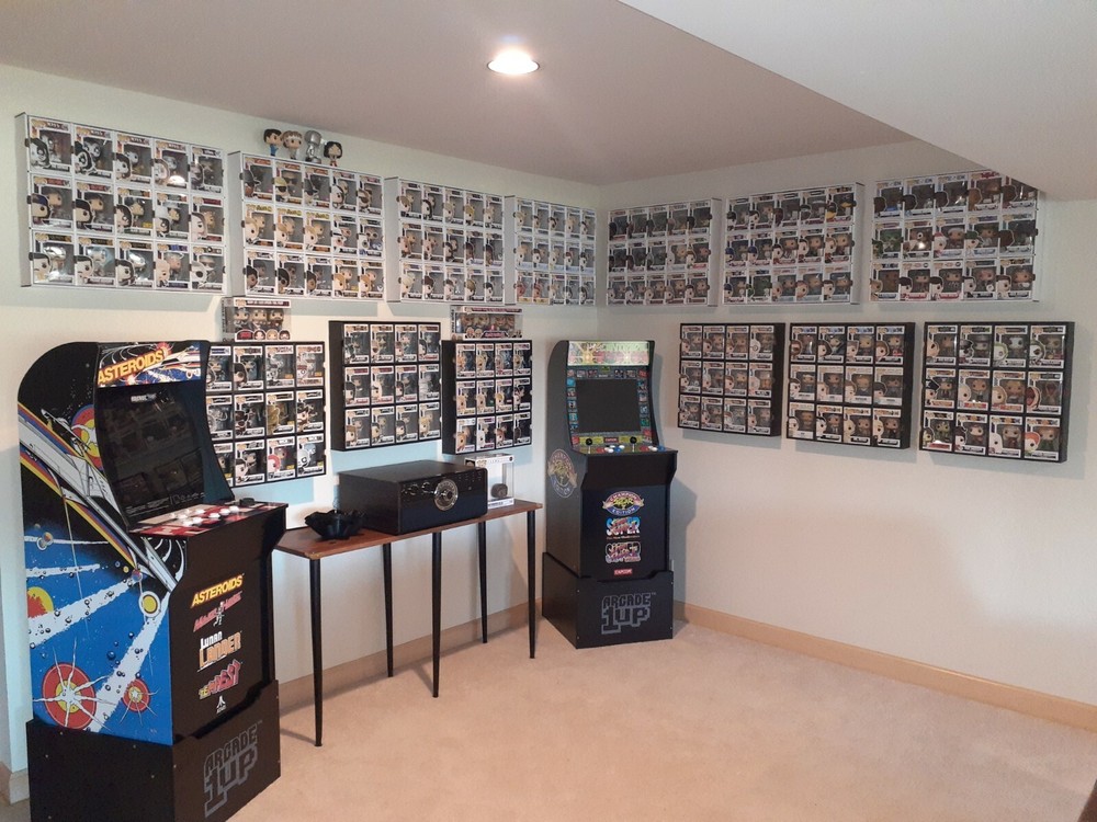 Funko Pop Display shelf Kubbie for Pops IN SOFT PROTECTORS! (BLACK)