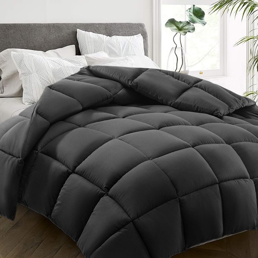 All-Season California King Size Down Comforter Insert