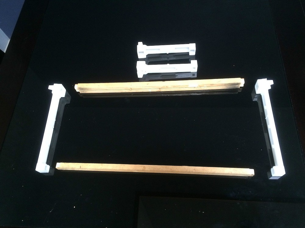 Bee frame plastic ends Medium Super 6 1/4" 20 pc. Made in U.S.A.