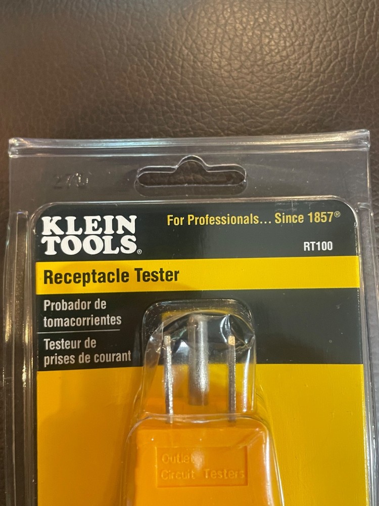 Klein Tools RT100 Receptacle Tester