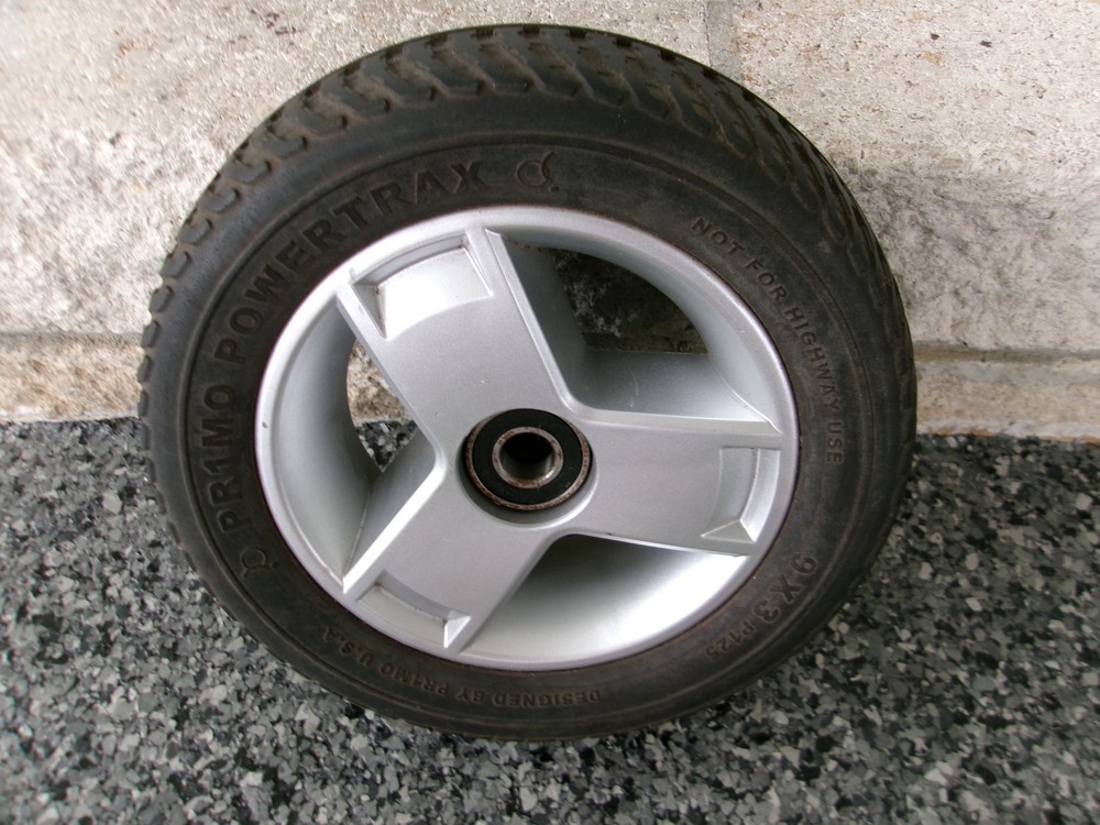 9 X 3 Front Wheel 3 Spoke Silver Rim # 5445