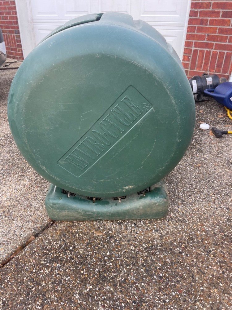 Used outdoor composte tumbler