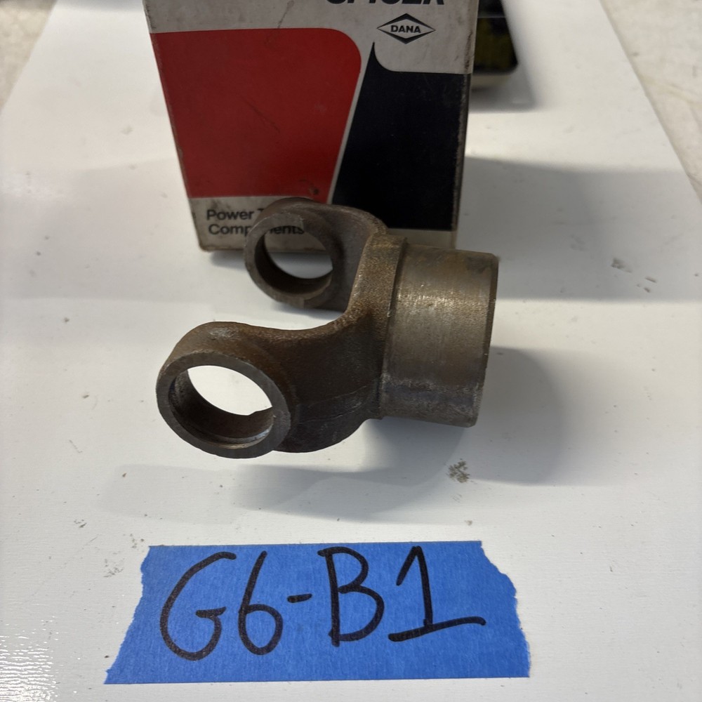 Dana Spicer 2-4-583 End Yoke Component