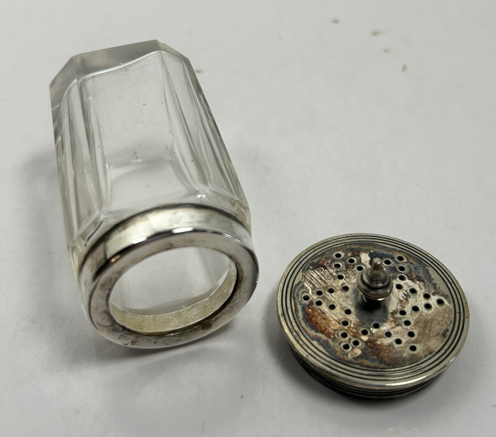 Walker & Hall Silver Plated Condiment Castor Set A1 Quality