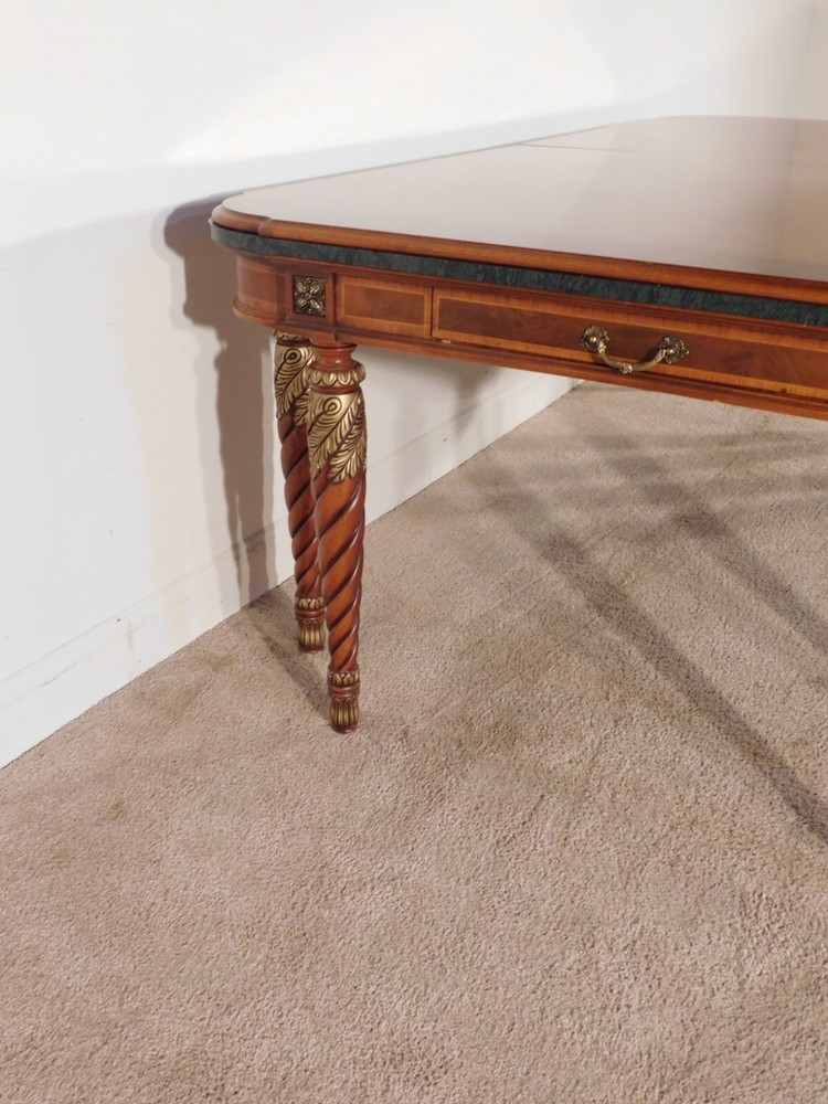 HENREDON Grand Provenance Dining Table