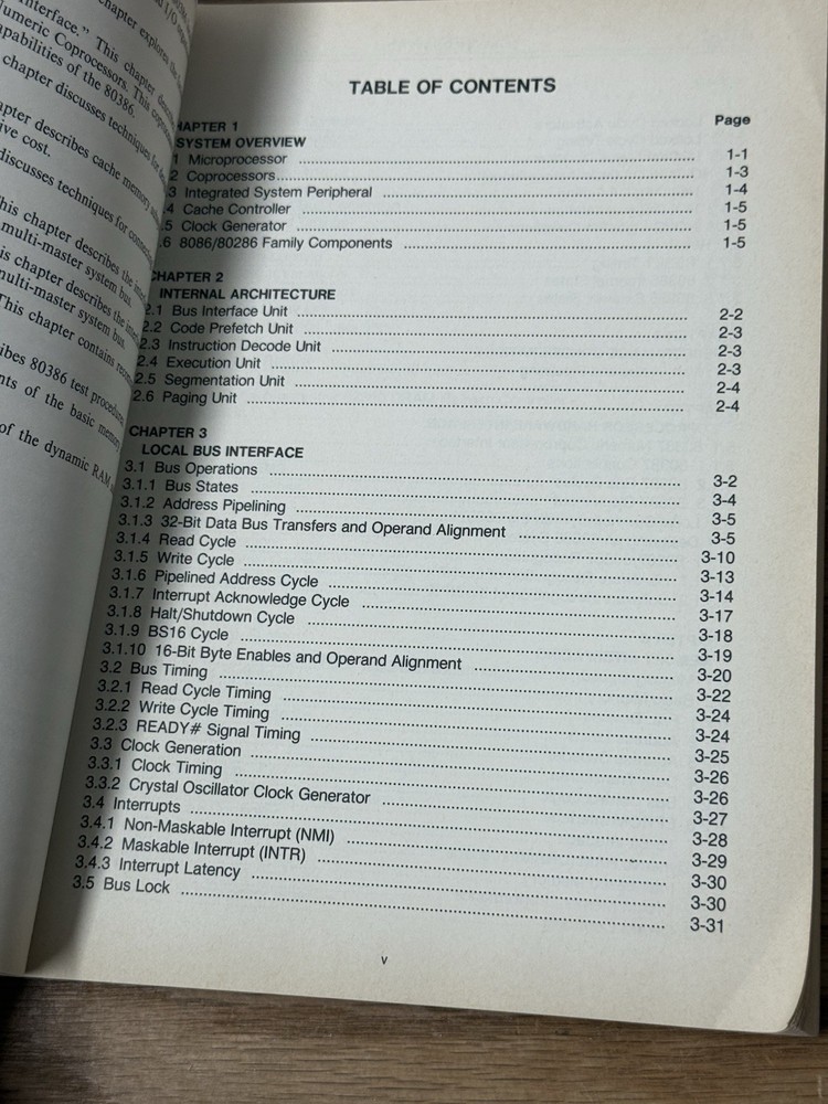 Vintage Intel 386 Microprocessor Hardware Reference Manual 1988 200 pgs