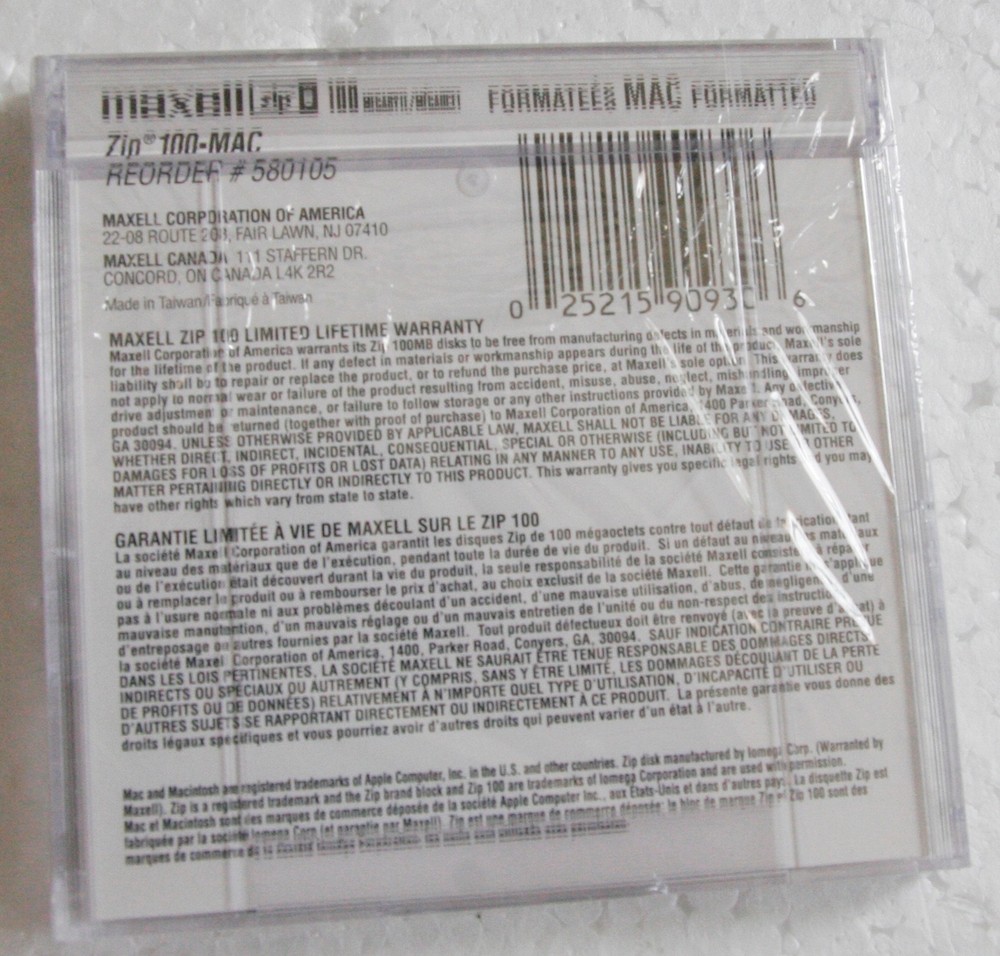 Maxell 100 MB Mac Formatted Single 1 Zip disk. New in sealed condition.