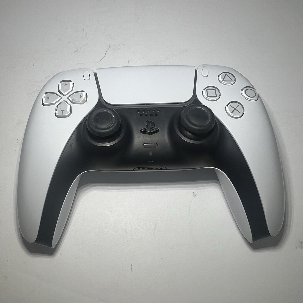 PS5 Controller - White with Stick Drift