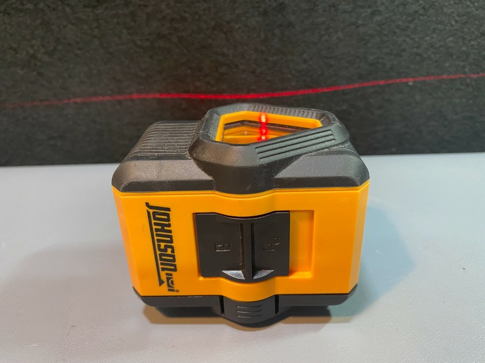 Johnson Cross and Line Laser 40-6648 - PREOWNED