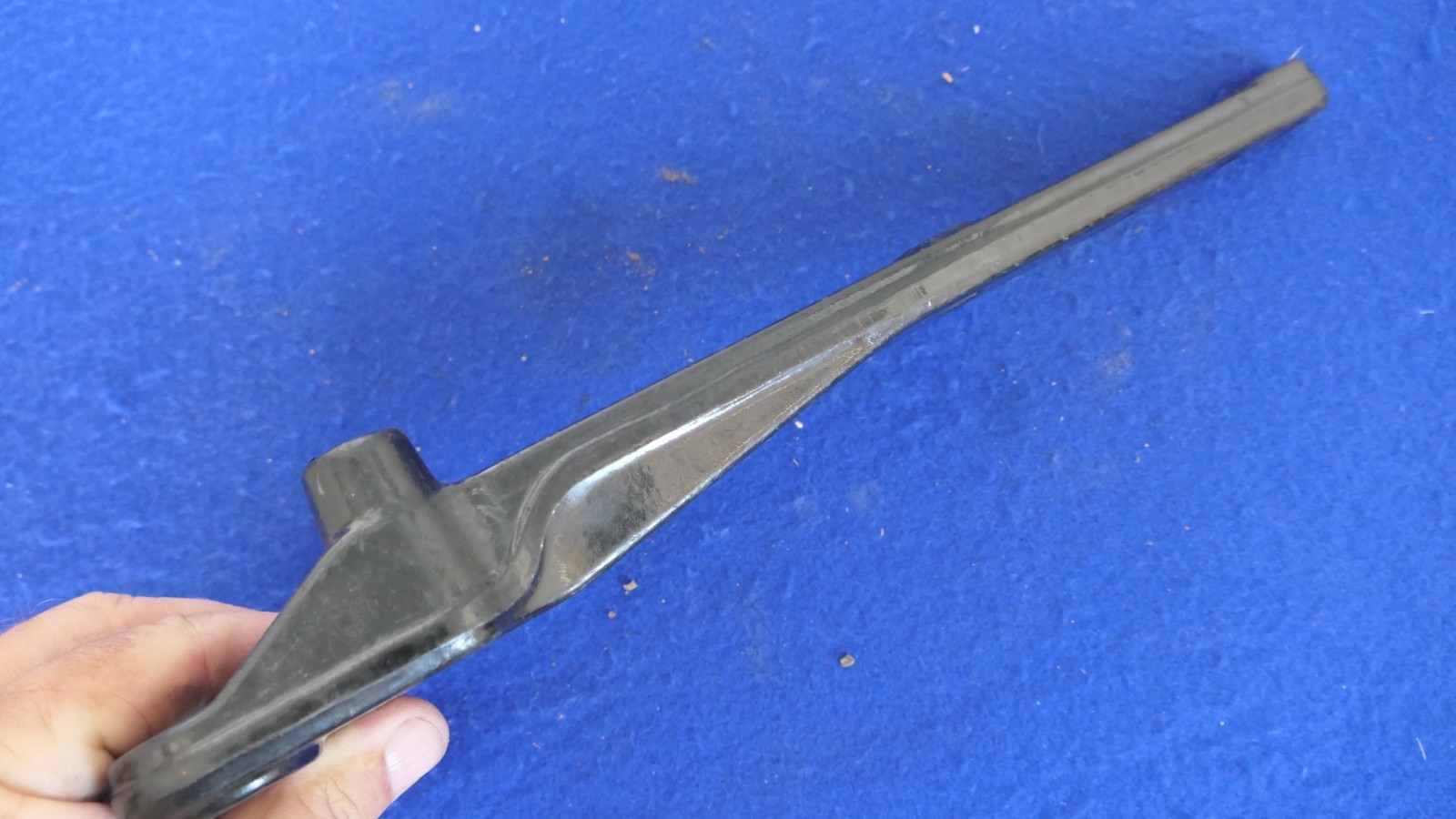 Genuine Harley Davidson Softail Fatboy Deuce Exhaust Mounting Bracket 2000-2006