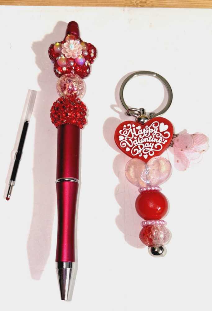 HAND MADE BEAD PEN & KEY CHAIN & Valentines