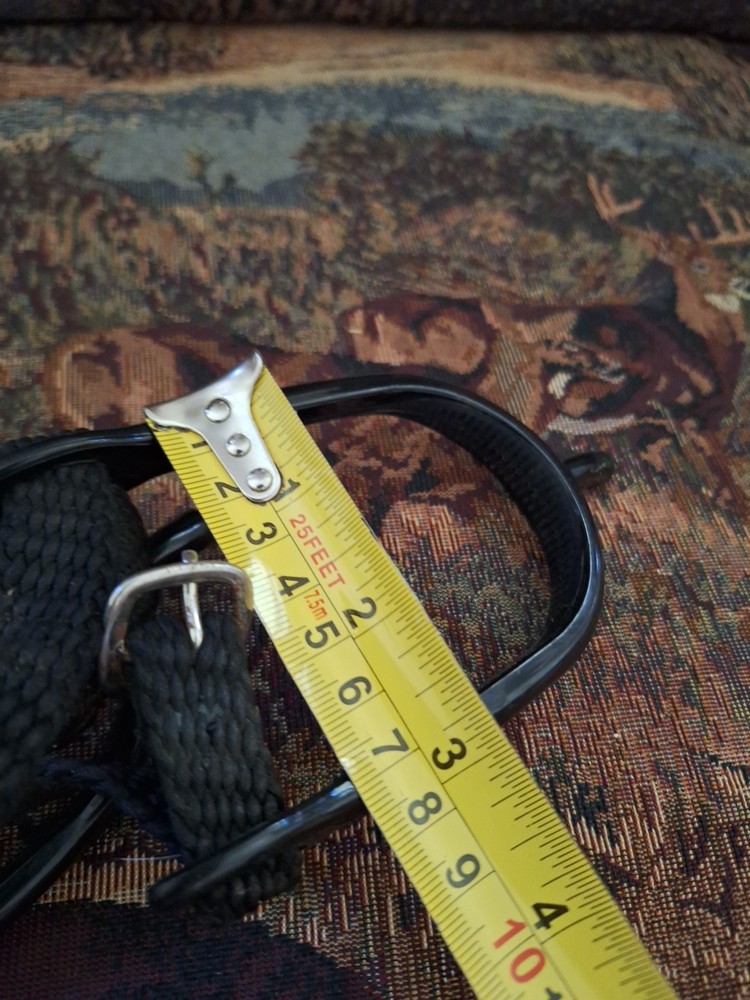 Black Plastic Englsh Spurs With Straps Small