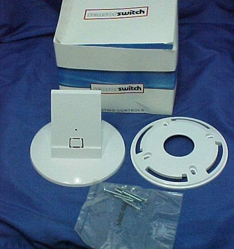 ACUITY CONTROLS SENSOR SWITCH CEILING MOUNT BRACKET WV BR 184CHW GAR