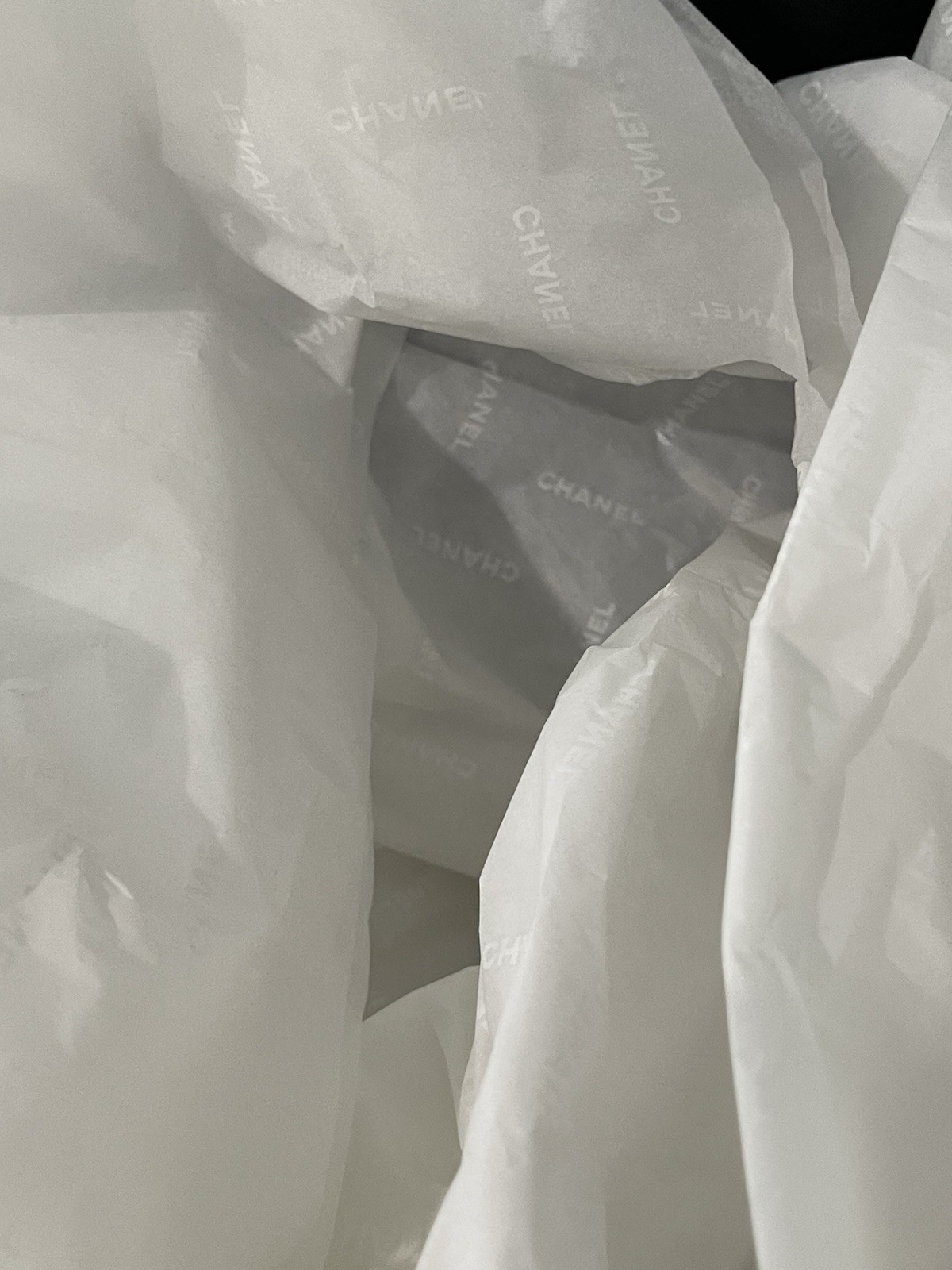 Auth Chanel Black Magnetic Gift Box XL Classic Flap 18” X 14” X 8” Flaws