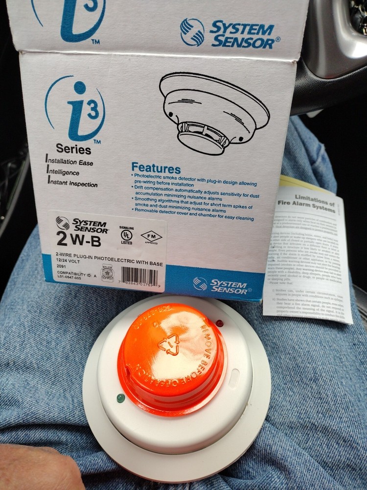 System Sensor 2W-B i3 Photoelectric Smoke Detector