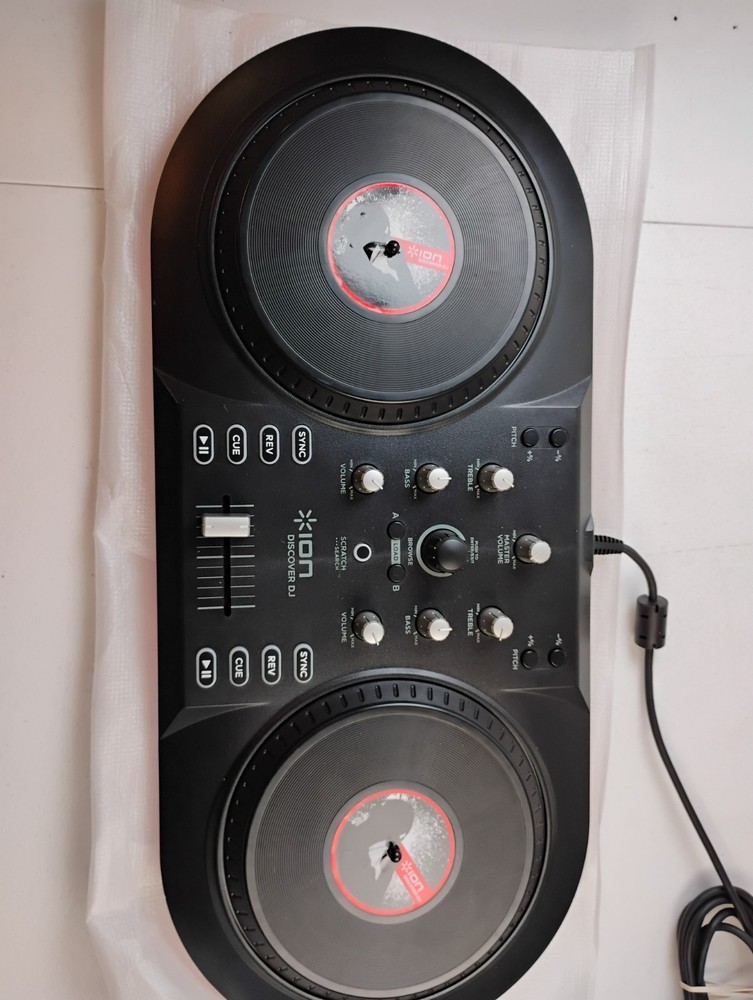 Open Box ION - Discover DJ - Computer Double Deck DJ System