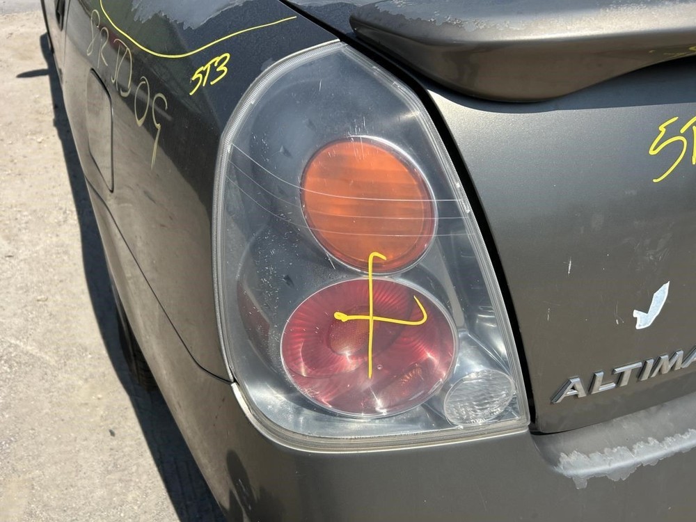 ALTIMA    2004 Keys/Latches/Locks 104903261