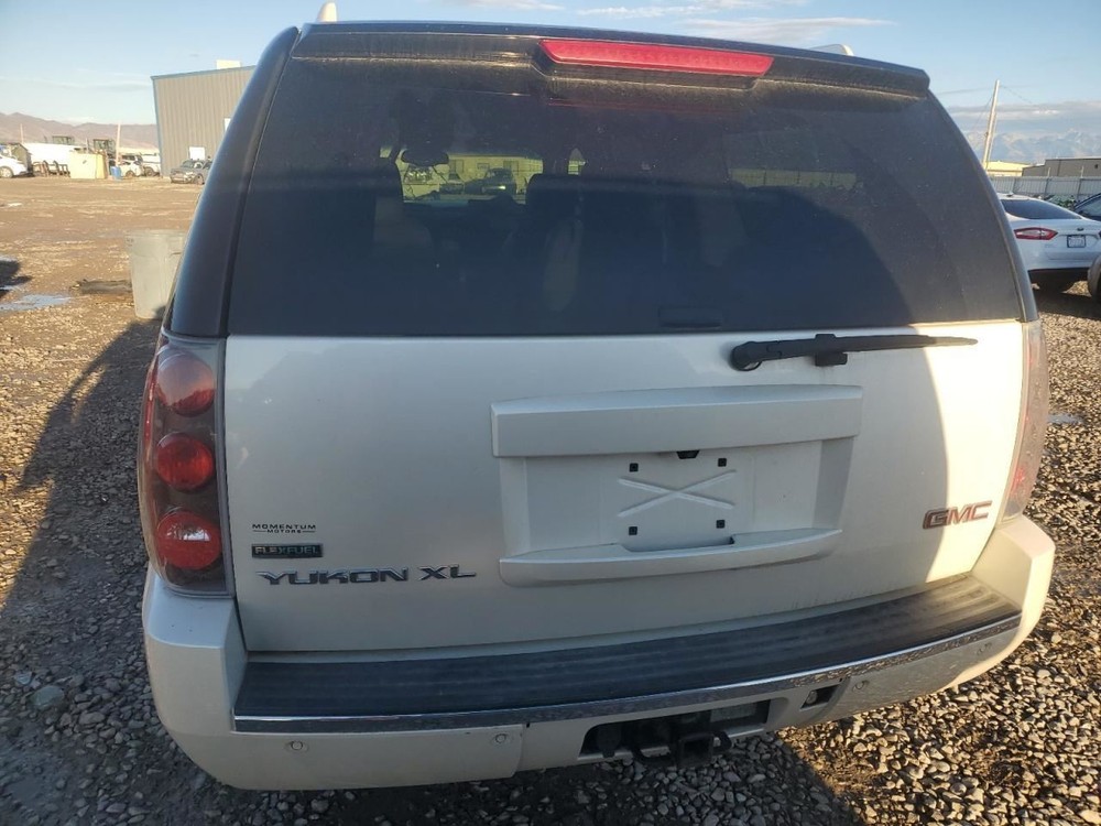 Driver Left Front Spindle/Knuckle Fits 07-14 ESCALADE 2521951