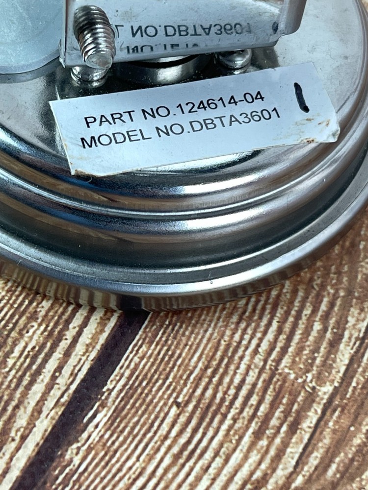 DWYER DBTA3601 Digital Thermometer Solar